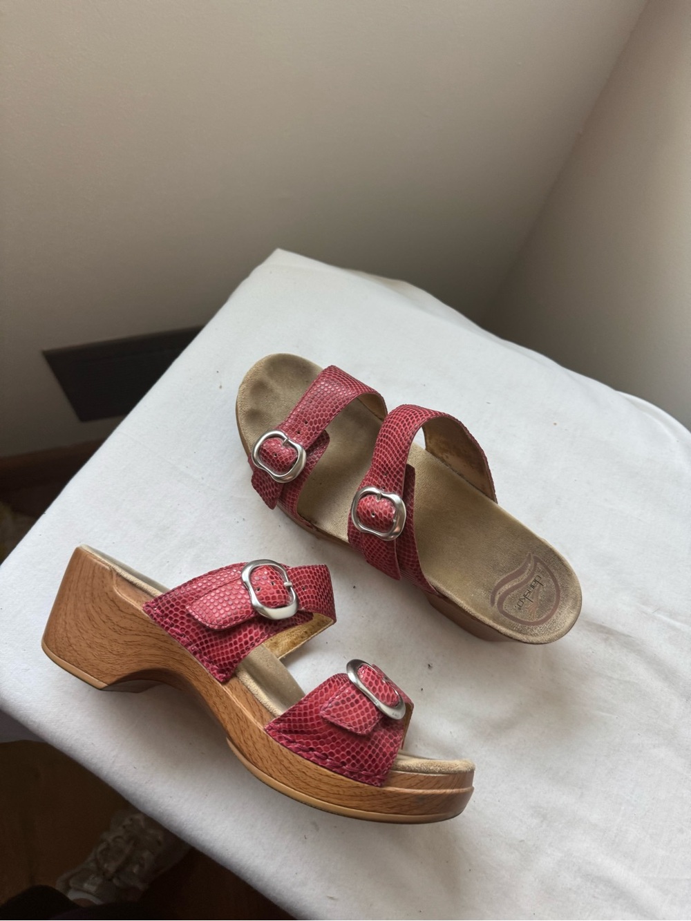 Dansko Sophie slide sandals/ two adjustable buckle straps and a wooden heel 38